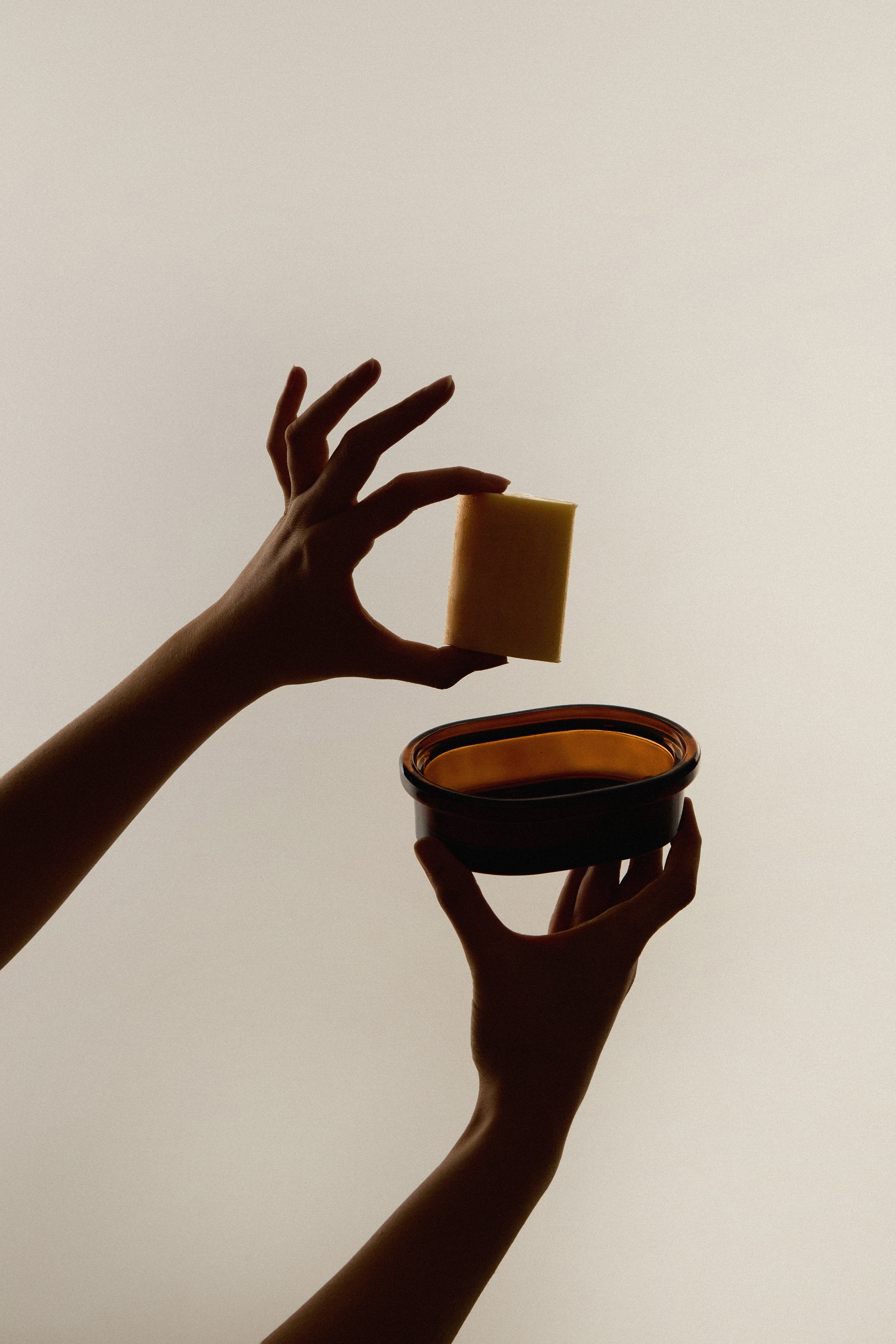 Amber Soap Dish - Image 3