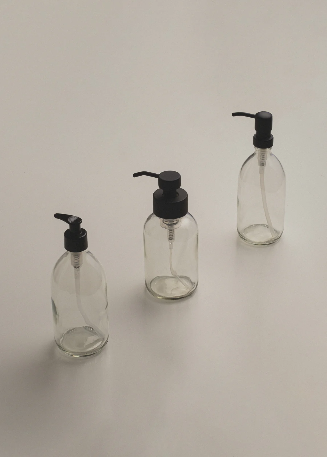 Clear Glass Pump Bottle - Image 6