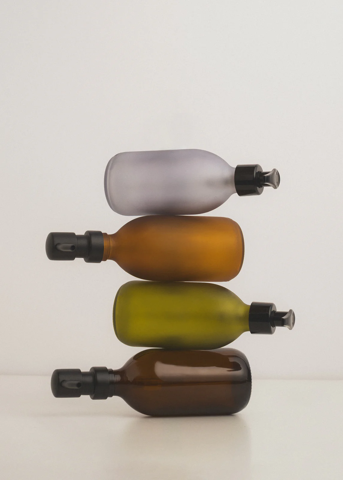 Frosted Amber Glass Dispenser - Image 7