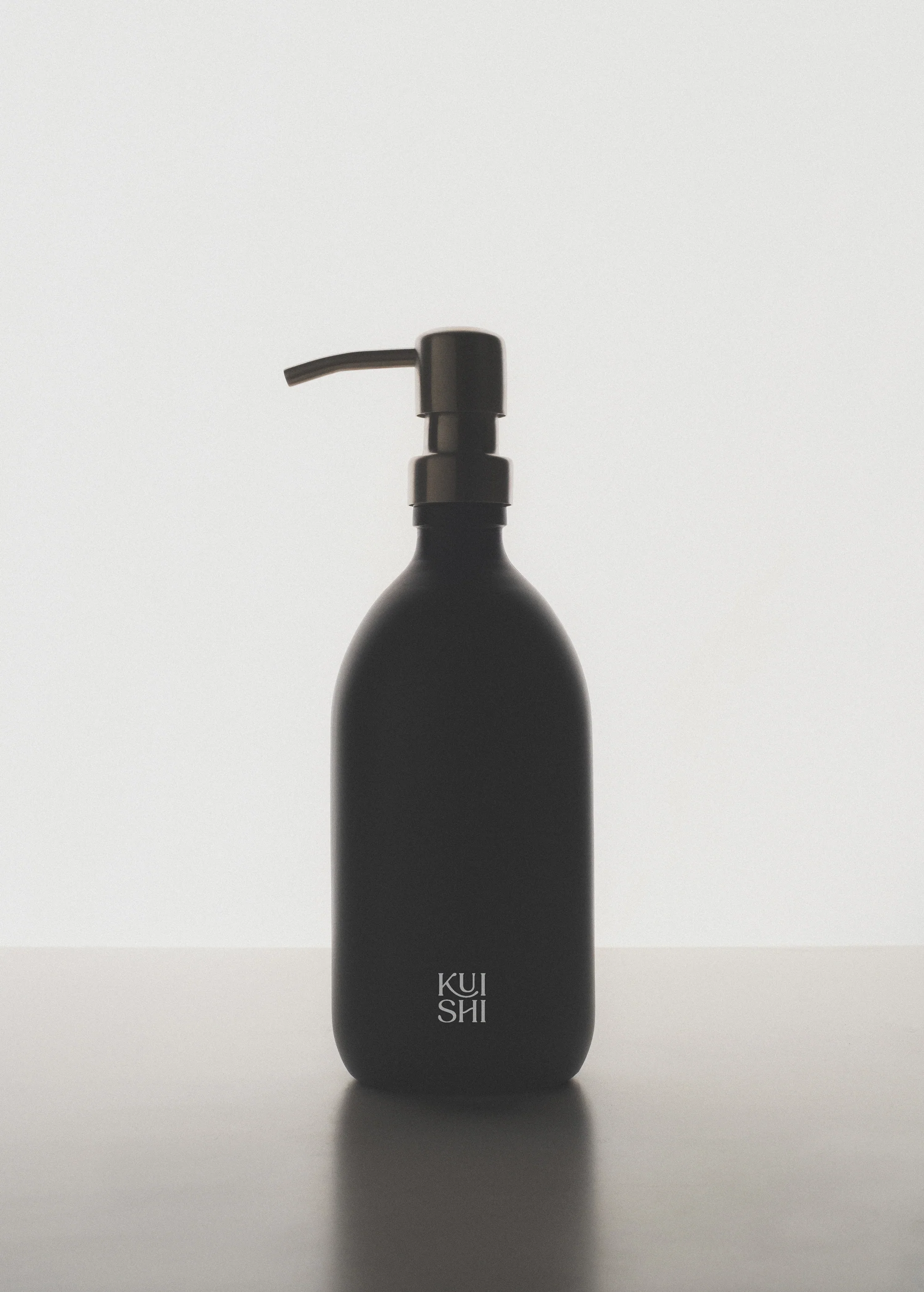 Minimal Black Soap Dispenser - Image 3